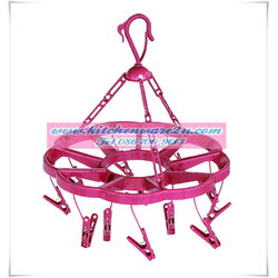 P00386 พวงตากผ้าพลาสติกทานตะวัน (ราคาส่งต่อ 12 อัน)