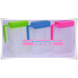 P06217 เหยือกน้ำทรงเหลี่ยมยาว ใส ฝาสี เกรดเอ 589 (ราคาส่งต่อ 1 โหล: 12 ใบ คลิ๊กที่สินค้าเพื่อดูรายละเอียด)