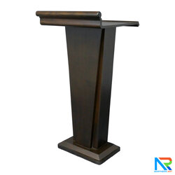 โพเดียมไม้ สีโอ๊ค ทรงโมเดิร์น TOPตรง ขนาด (W)56 x (L)43 cm. สูง 112 cm.