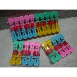 P07118 กิ๊ฟหนีบผ้า 10 ตัว หนีบแน่น KT ราคาส่งต่อ 1 โหล:12 แผง