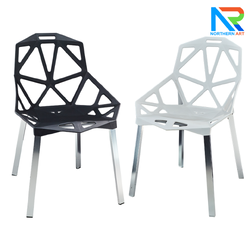 เช่าเก้าอี้ พลาสติกโพลีโพรพิลีน (PP) สีขาว ขาเหล็กชุบโครเมียม