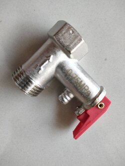 เซฟตี้วาล์ว ระบายแรงดัน 4 หุน 1/2 นิ้ว (B) 7.5 Bar.