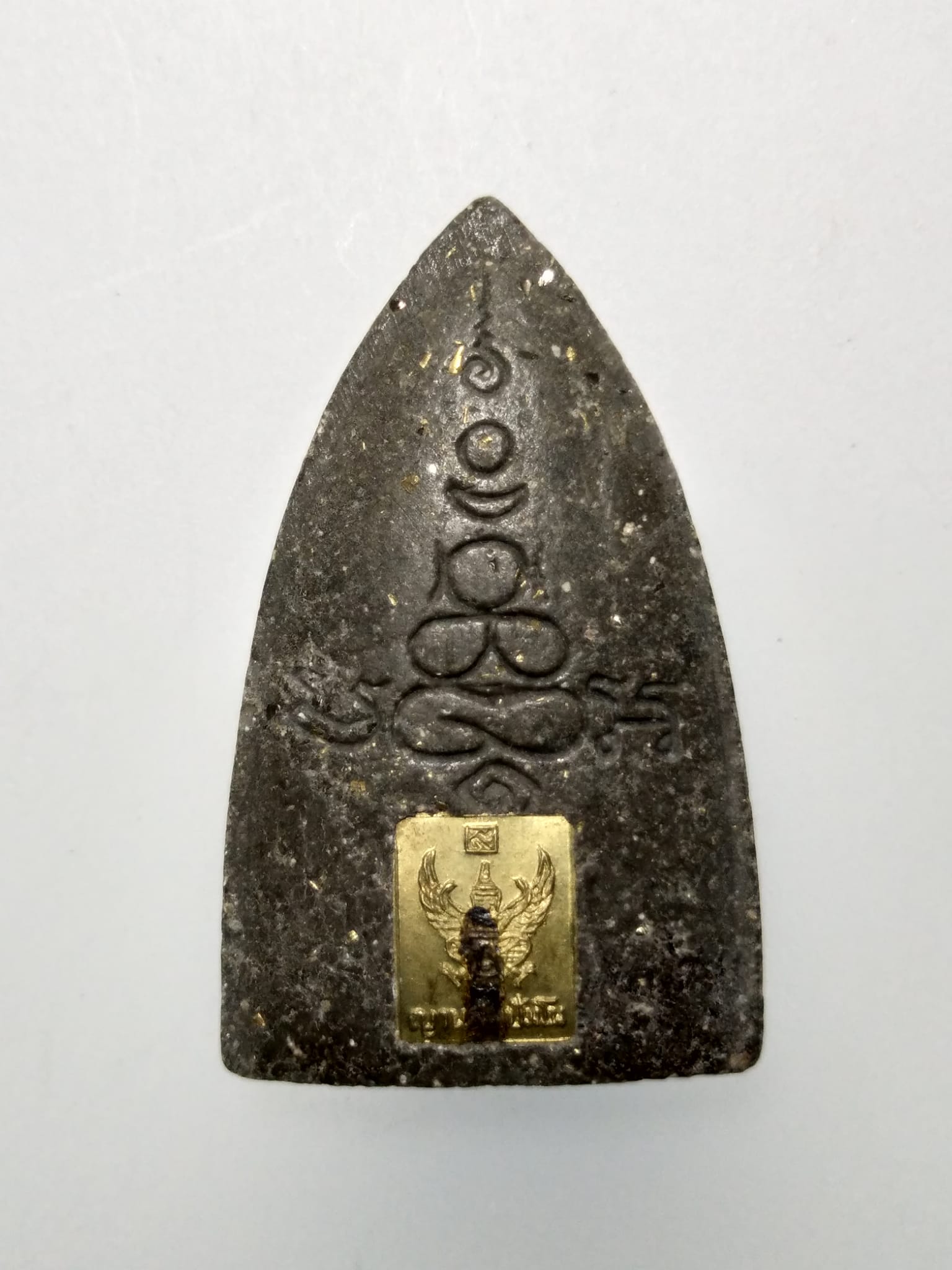 F052 พระเนื้อผงพิมพ์หลวงปู่ทวด หลวงตามหาบัว ญาณสัมปันโน วัดป่าบ้านตาด จ.อุดรธานี รุ่นแรก ปี2541