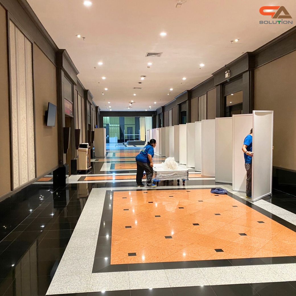 เช่าบอร์ดนิทรรศการ แบบตั้งต่อเนื่อง ขนาด 100x200 ซม. บริการติดตั้งพร้อมรื้อถอน