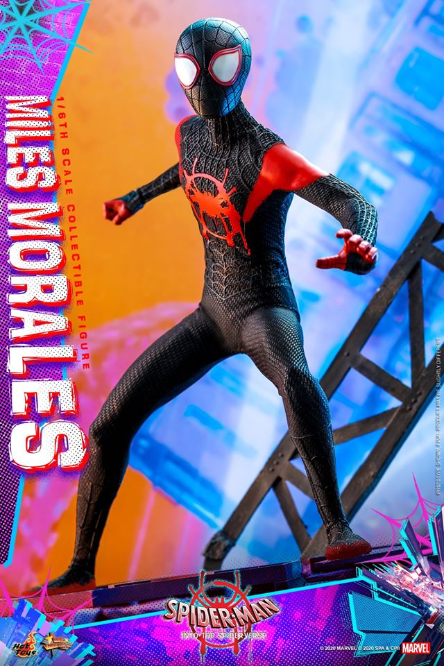 Hot Toys MMS567 Spider-Man Into the Spider-Verse 1/6 Miles Morales