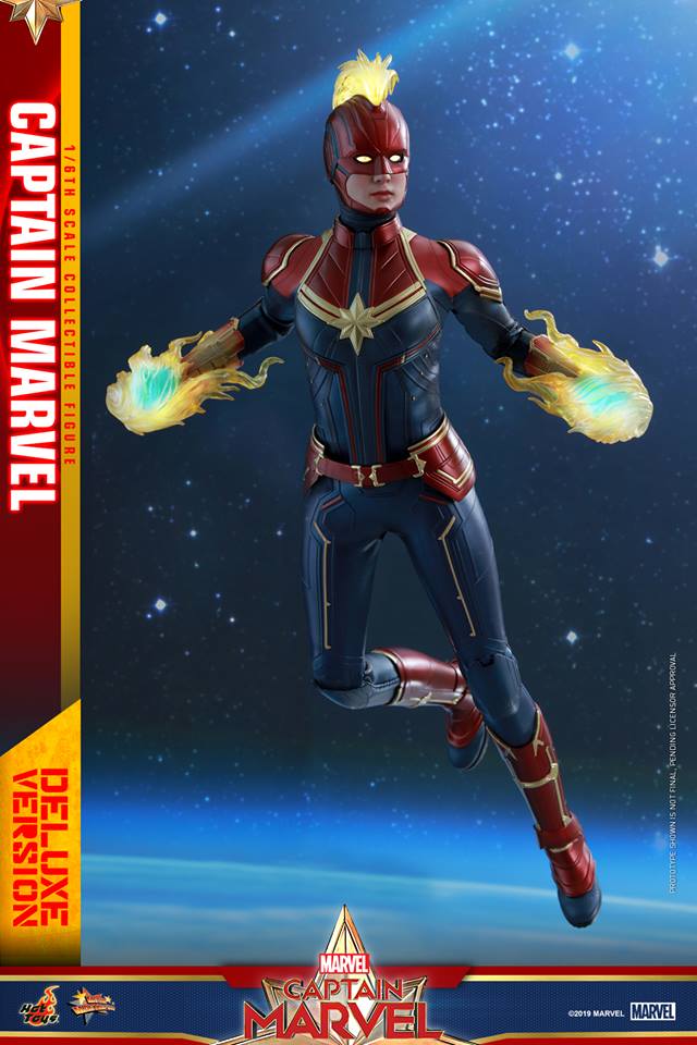 Hot Toys MMS522 CAPTAIN MARVEL - CAPTAIN MARVEL (DELUXE VERSION)