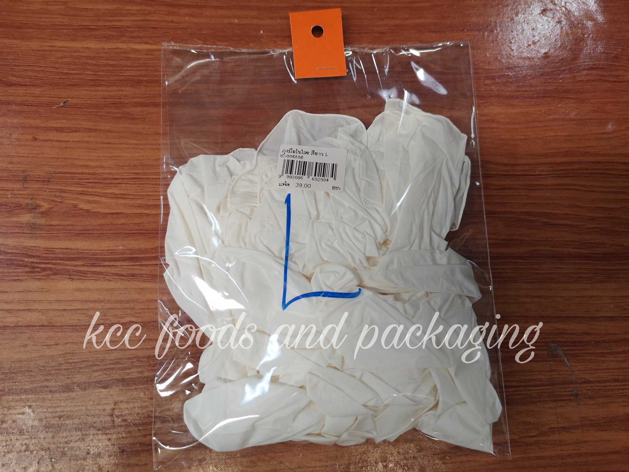 ถุงมือไนไตร สีขาว ไซส์ S , M , L