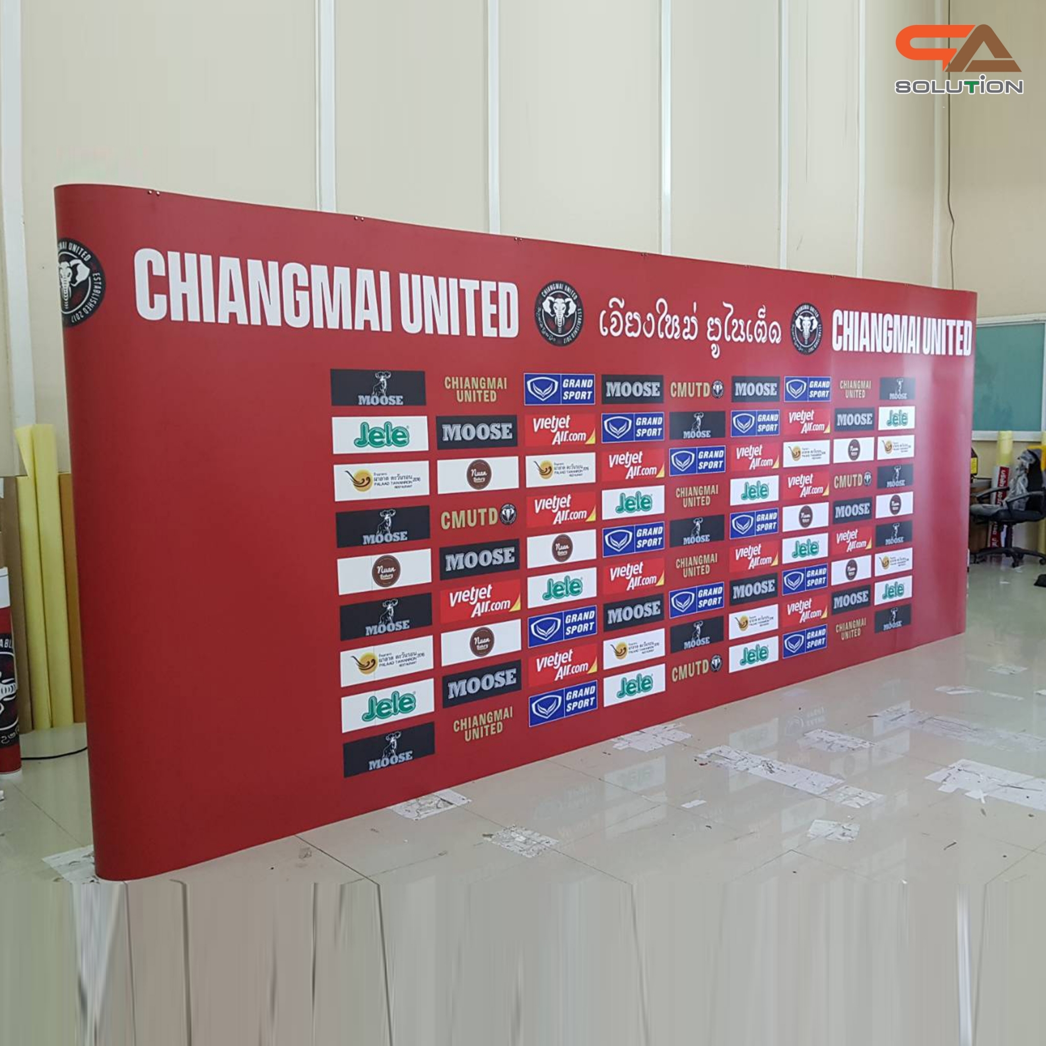 BACK DROP ฉากแบคดรอป รุ่นมน แบบตรง โครงอะลูมิเนียม ถอดประกอบได้ พร้อมงานพิมพ์ + โคมไฟ2ชุด พร้อมกระเป๋าล้อลาก 1 ใบ