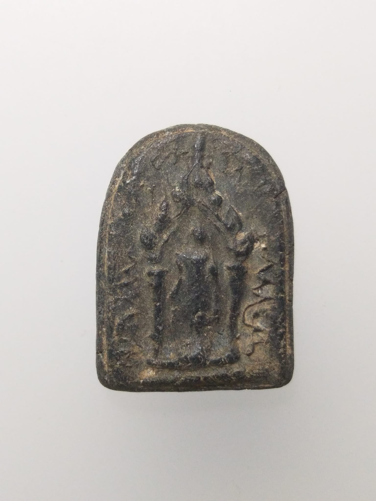 F132 พระปิลันท์