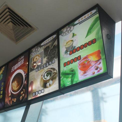 CLEARANCE SALE! ป้ายไฟ LED รุ่น TRIANGLE ขนาด 40x60 cm. ติดผนัง-ติดเพดานได้ ถอดประกอบได้