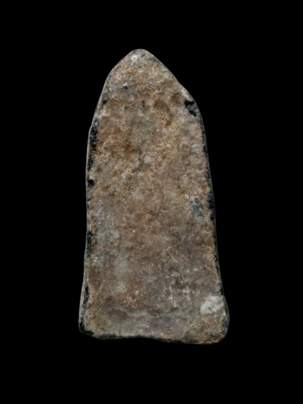 E075 พระเนื้อชิน