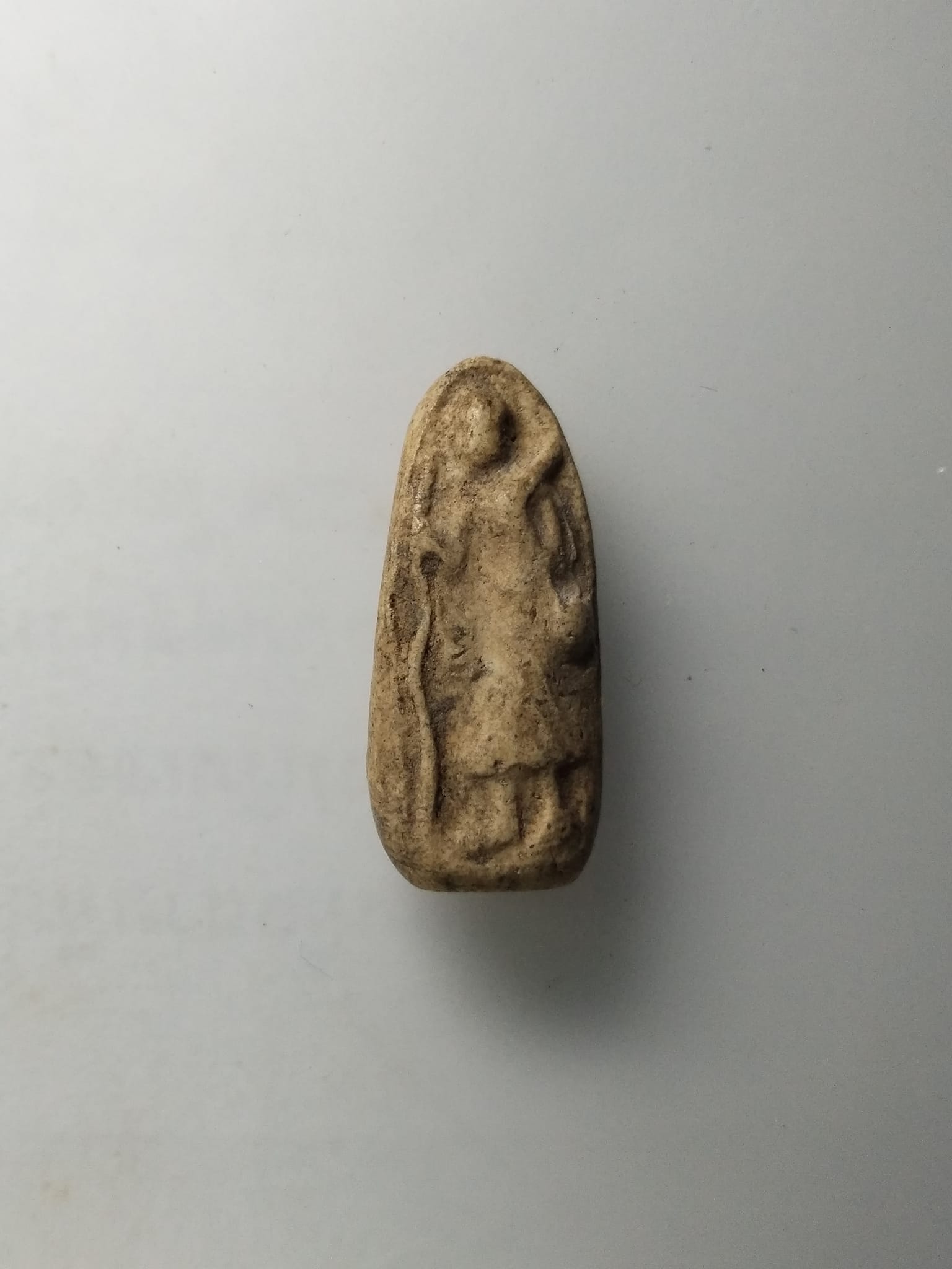 G463 พระสิวลีหลวงพ่อกวย พิมพ์เขี้ยวงู เนื้อผง