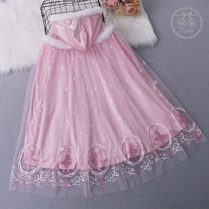 ผ้าคลุมชุดเจ้าหญิงสีชมพู รุ่นบุผ้า Fleece กันหนาวอย่างดี มีฮู้ดประดับขนสีขาว (ยาว 75 cm.)