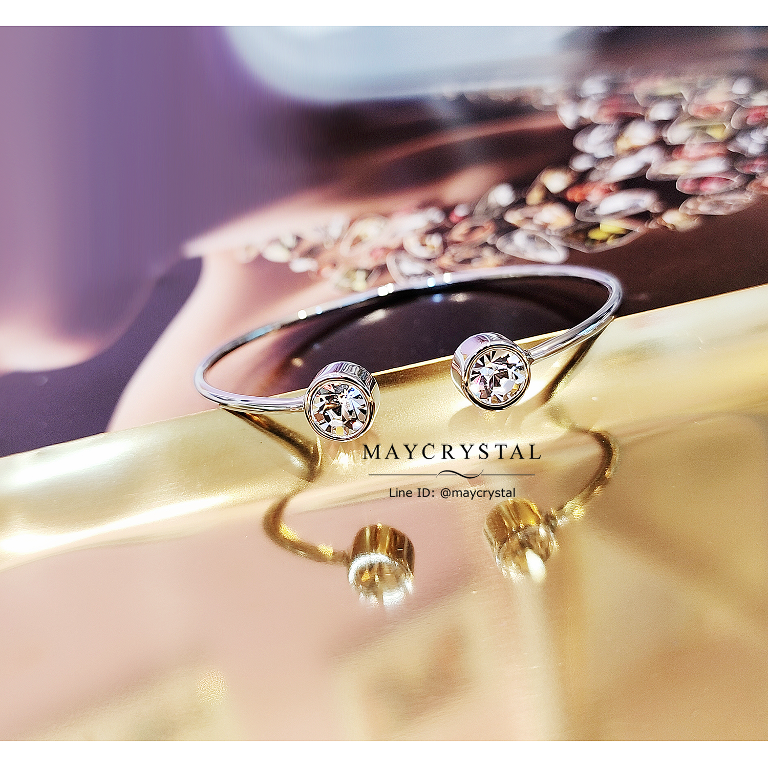กำไลข้อมือคริสตัลจากยุโรป (Embellished with Crystals from Austria) จัดส่งพร้อมแพคเกจและ tag สินค้า
