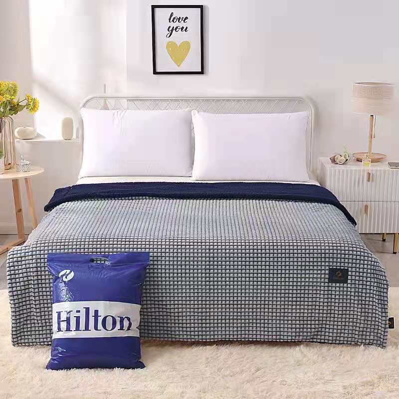 6ฟุต ผ้าห่มขนแกะ HILTON สีพื้น 40ผืน