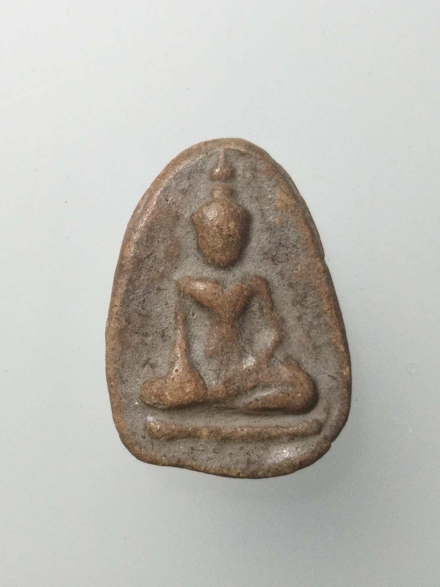 F209 พระกำแพงกลีบบัว