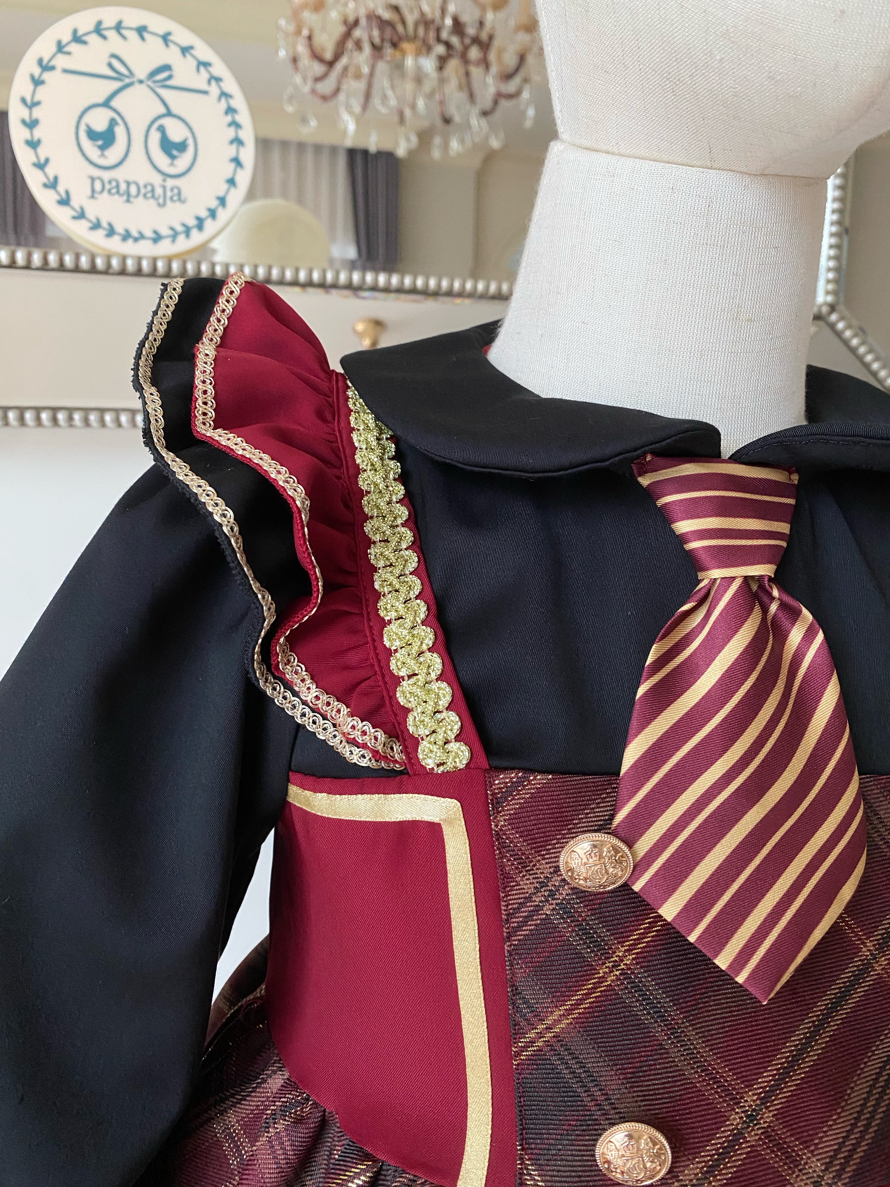 (HW) (เซต 3 ชิ้น) ชุดคอสเพลย์งานไฮพรีเมี่ยม แฮรี่พอตเตอร์ Harry Potter ครบเซต (ชุดเดรส+เสื้อคลุม+เครื่องประดับสีทอง)