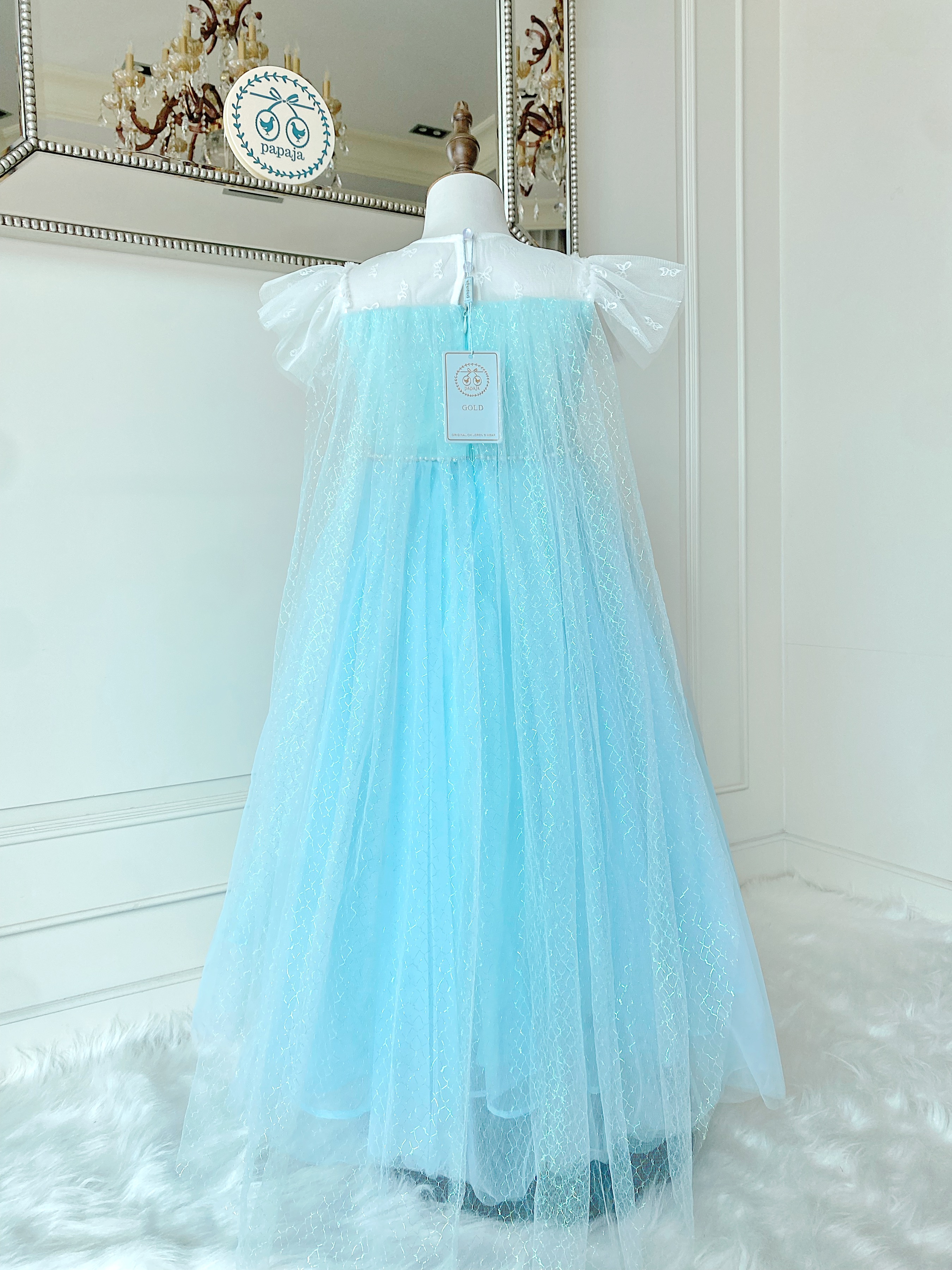 ชุดเจ้าหญิงเอลซ่าสีฟ้าน้ำทะเล รุ่นไฮพรีเมี่ยม ทรงคลาสสิค ดีเทลลาย Snowflake บนอก