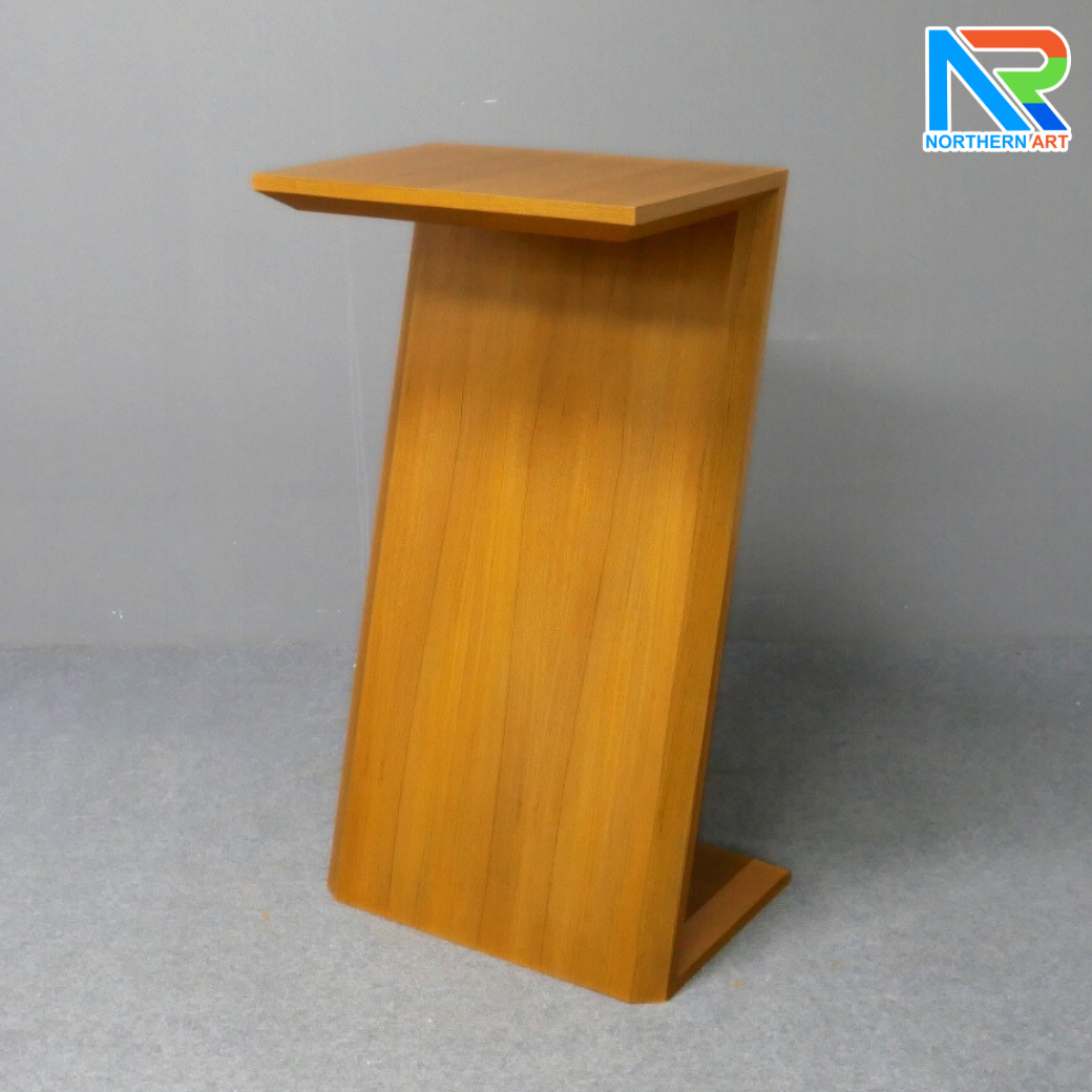โพเดียมไม้ สีสัก ทรง Z ขนาด (W)60 x (L)40 x (H)110 ซม. แข็งแรง ทรงสวย เหมาะสำหรับการนำเสนอทุกโอกาส