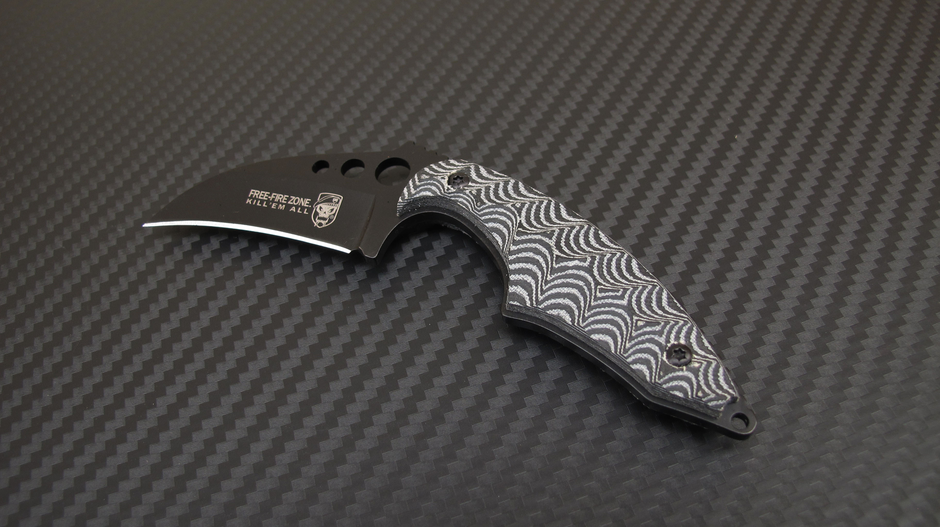 มีดใบตายคารัมบิต KARMBIT COMBAT COMMANDER รุ่น BK3313