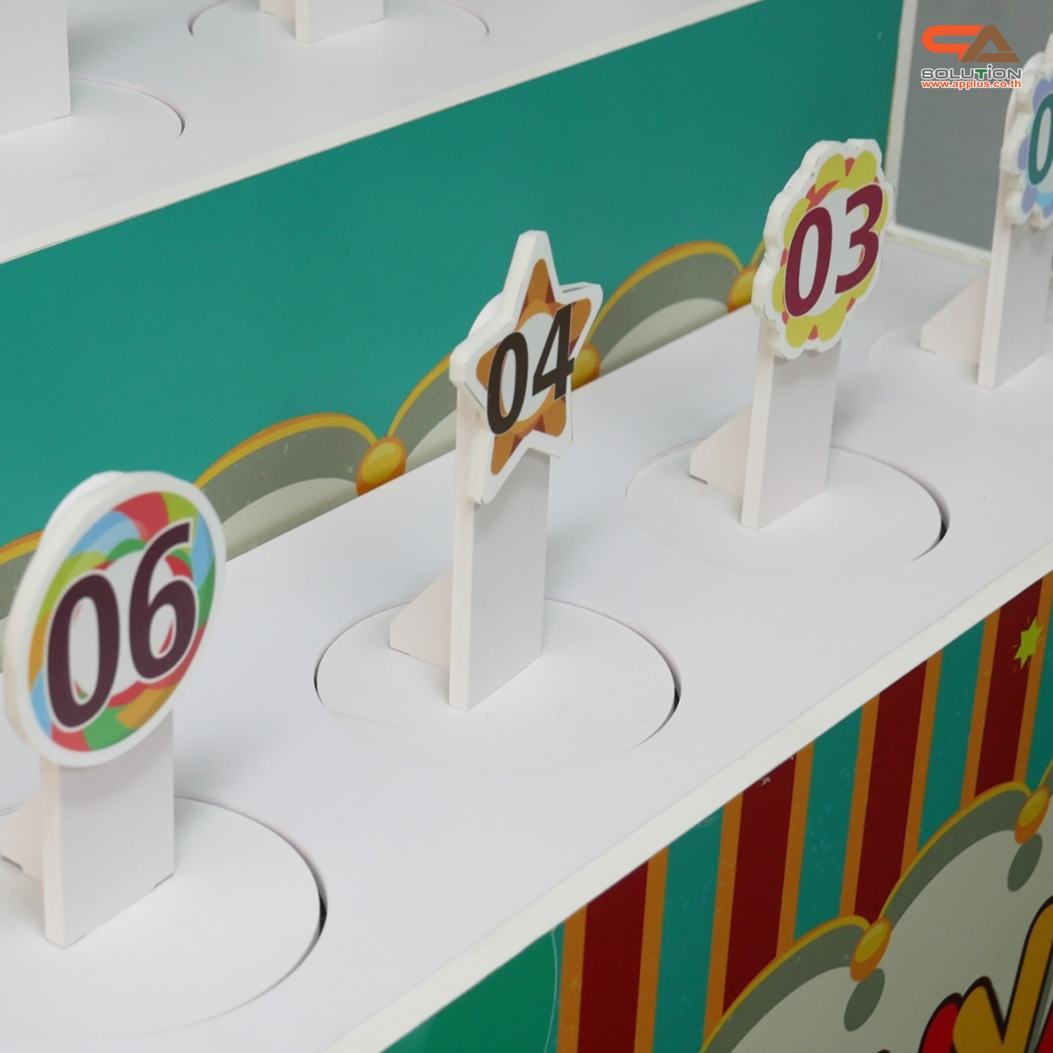 เกมส์ CARNIVAL โยนห่วงคล้องแท่ง ขนาด (W) 80 x (L)64 x (H)160 cm. ชุดแท่งตั้งพร้อมห่วง 36 อัน (คละสี คละขนาด)