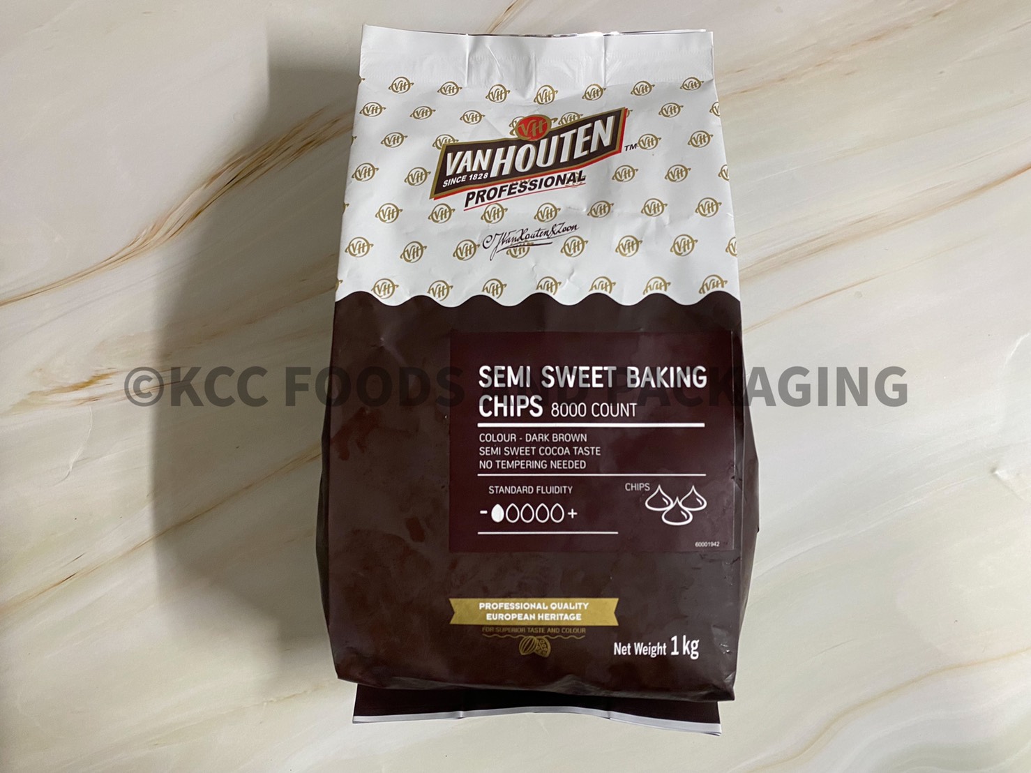 Van Houten (VH) - เซมิ สวีท เบคกิ้ง ชิปส์ Semi Sweet Baking Chips ขนาด 1 กิโลกรัม
