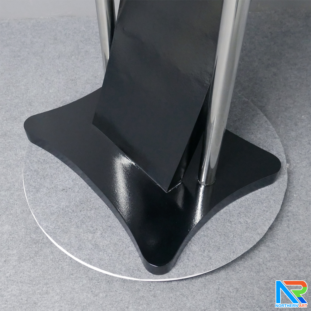 โพเดียมไม้ สีดำ ขนาด (W) 50 x (L) 40 x (H) 120 cm. พร้อมเสาสแตนเลสคู่ TOP เอียง อะคริลิคใส ติดหมุด