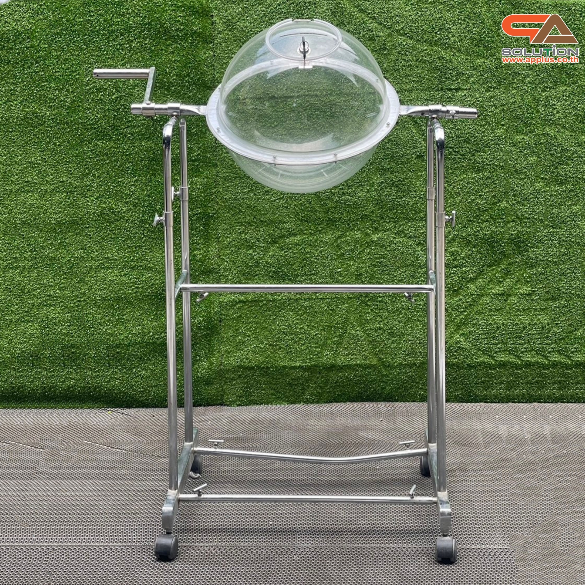 เช่าโดมอะคริลิค จับรางวัล หมุนได้360 องศา พร้อมช่องเปิด มีฝาปิดช่องและกุญแจล็อค