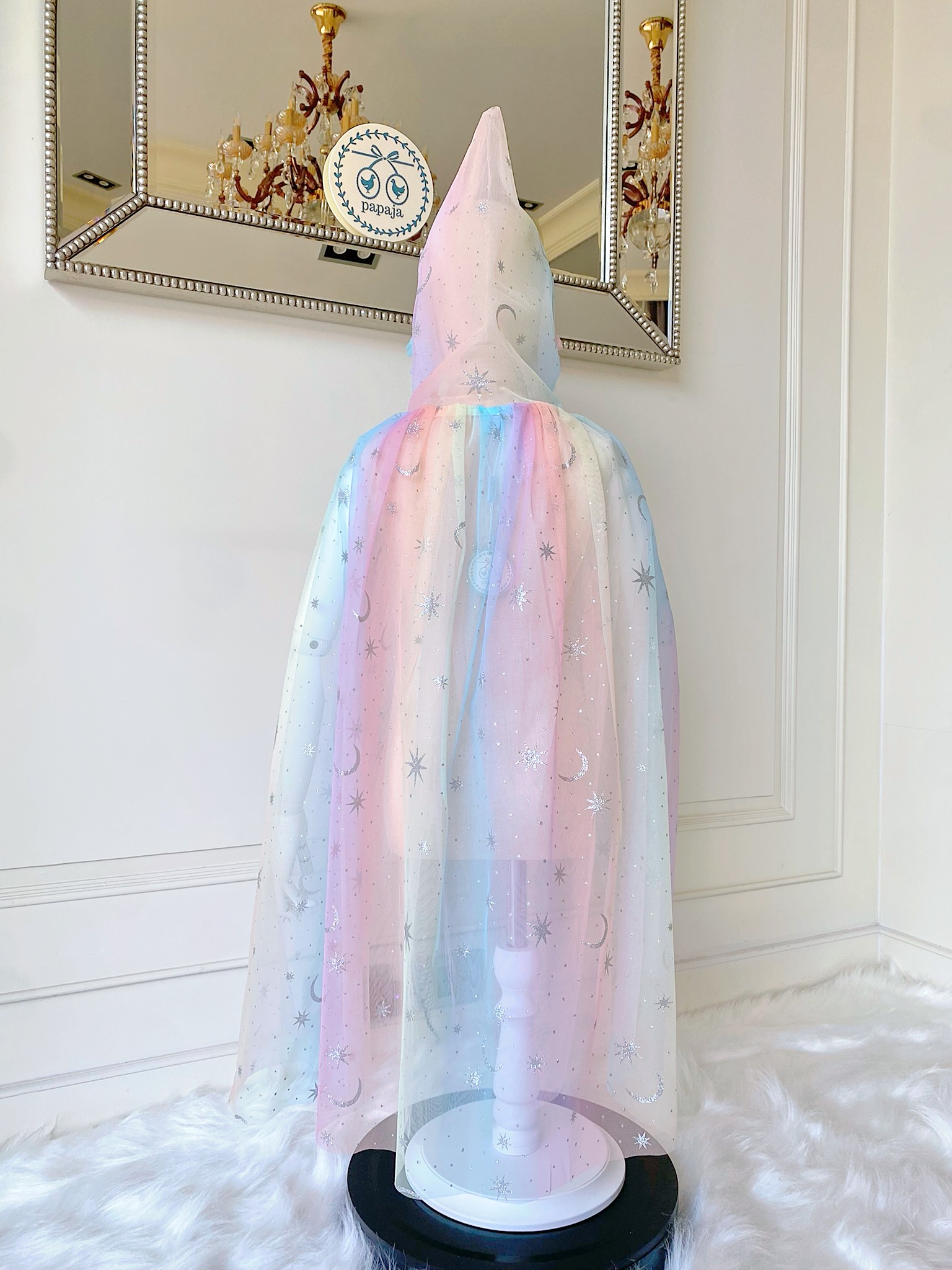 ผ้าคลุมชุดเจ้าหญิงสีเรนโบว์พาสเทล สกรีนลายวิ้ง วัสดุอย่างดี (ยาว 75 cm.)