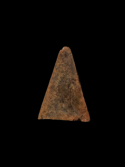 G636 พระนางพญาเข่าโค้ง