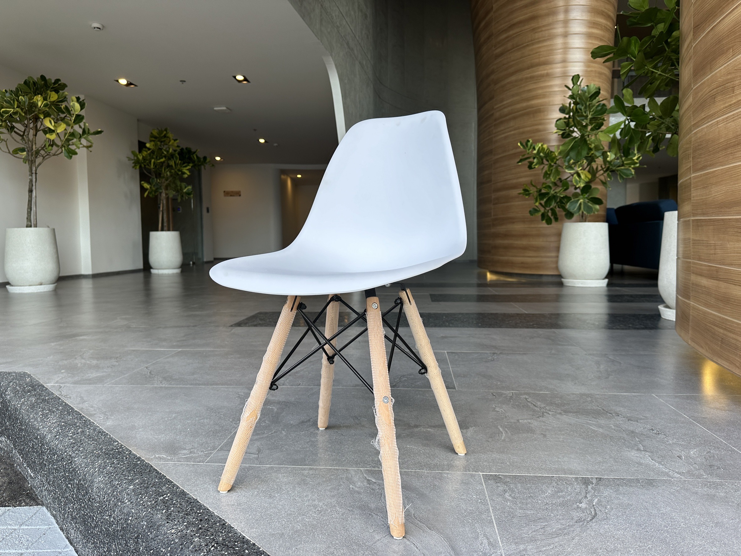 ชุดโต๊ะปิดการขาย / โต๊ะเจรจา