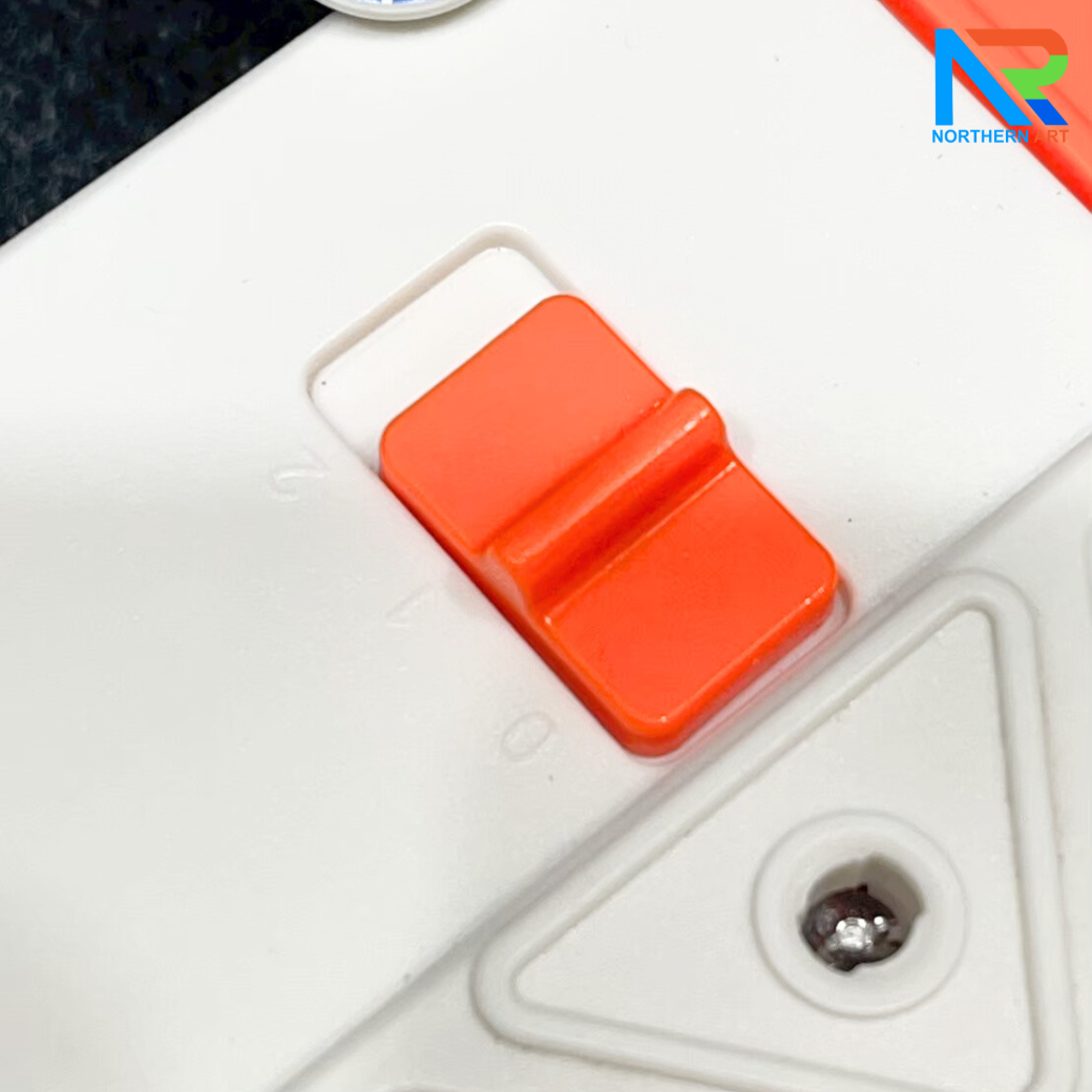 เกมส์ยิงเป้าตั้งโต๊ะ ขนาด (W)40 x (D)40 x (H)90 cm. พร้อมเป้านิ่ง 3 แผ่น 3 ชุด และปืนกระสุนโฟม 1 กระบอก