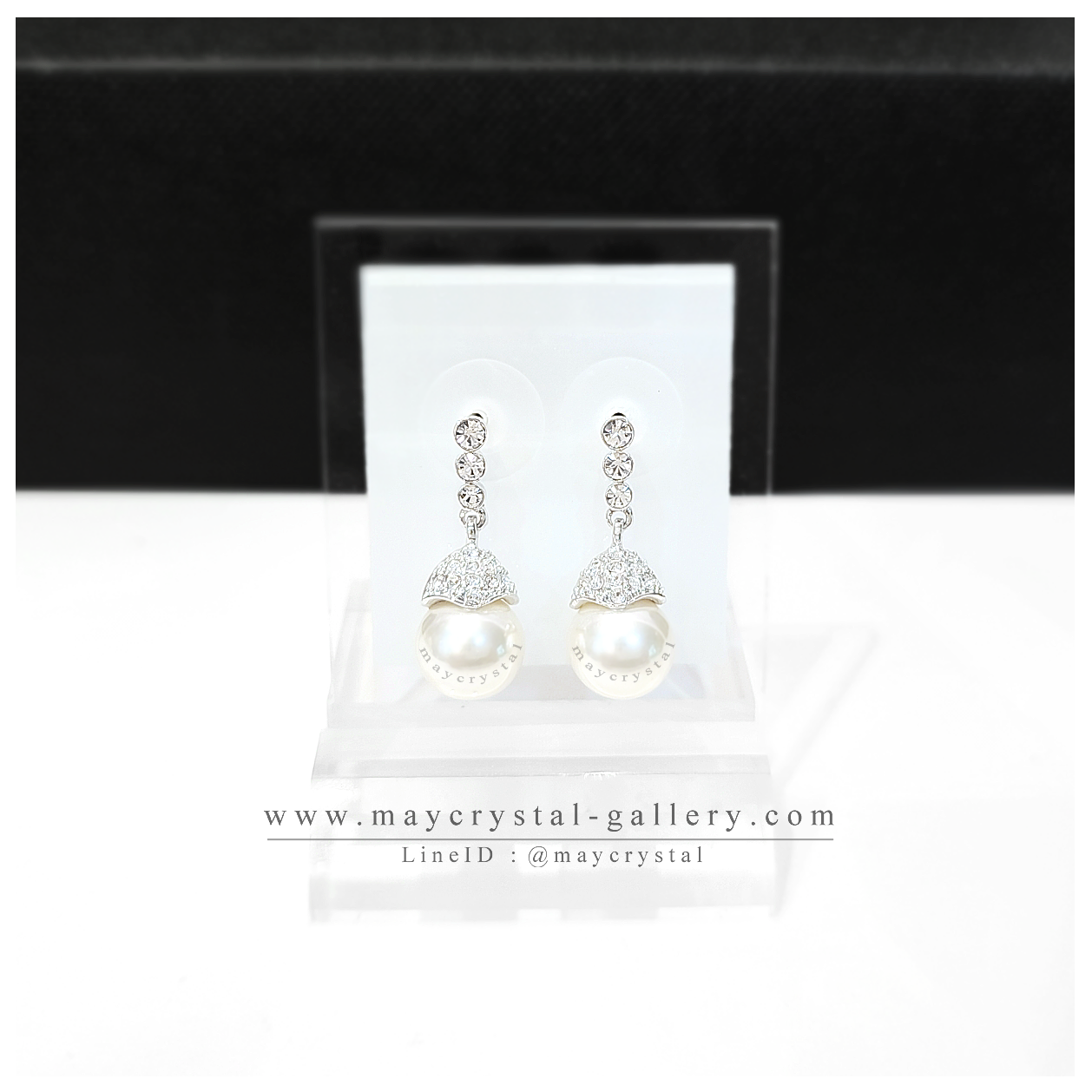 SALE ต่างหู ประดับเรือนคริสตัลจากยุโรป (Embellished with Crystals from Austria)