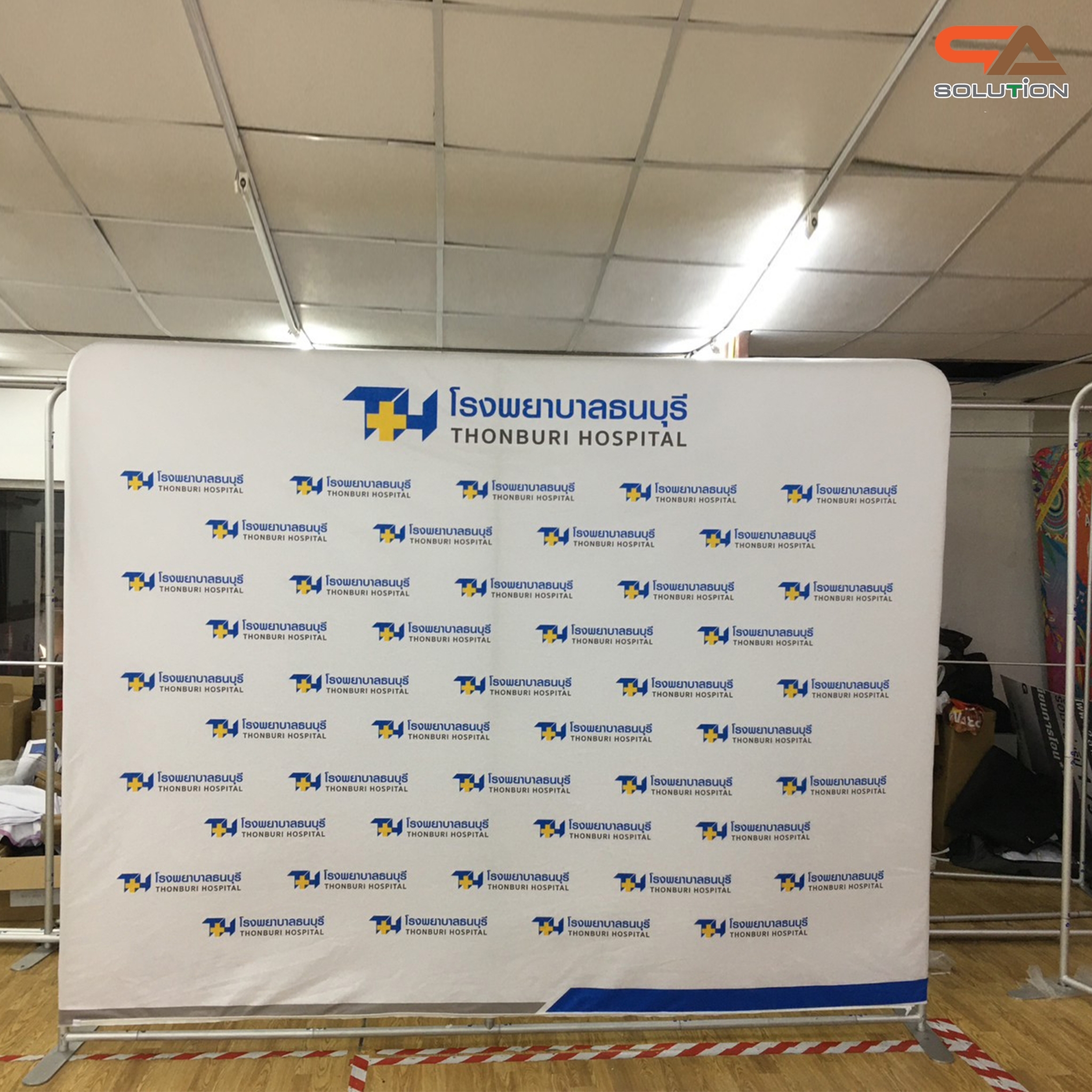 CLEARANCE SALE! แบคดรอปผ้า Fabric Backdrop รุ่นตรง ขนาด (W)244 x (H)226 cm. โครงอะลูมิเนียมถอดประกอบได้ แถมกระเป๋า ฟรี!