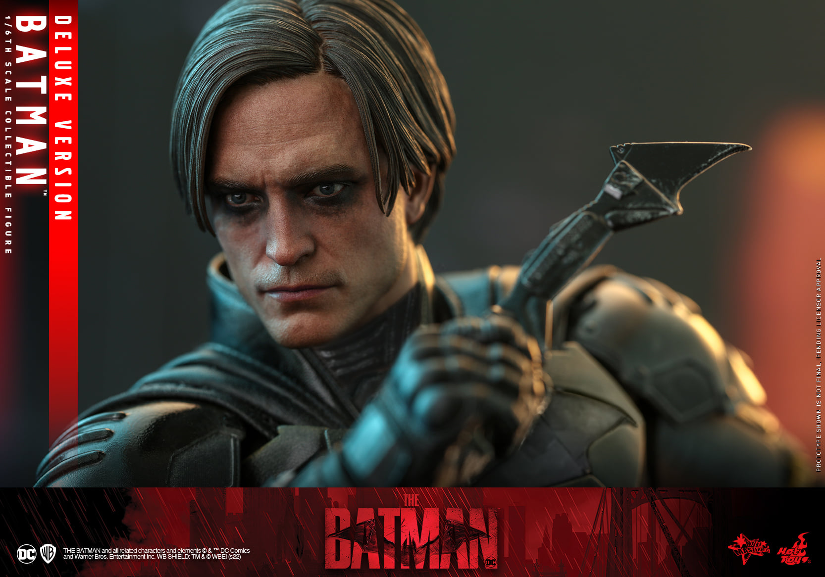 Hot Toys MMS639 1/6 The Batman - Batman (Deluxe Version)