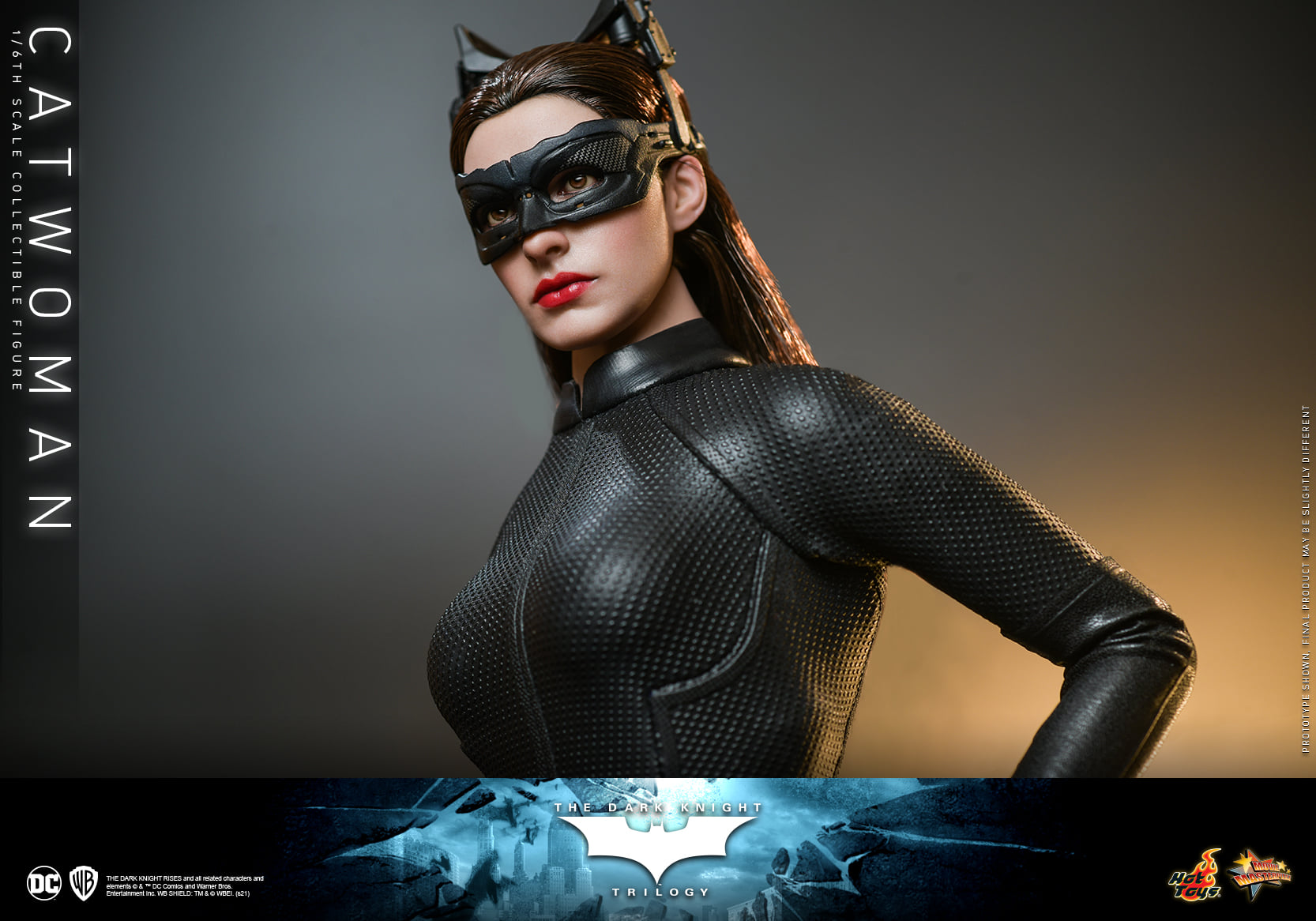 Hot Toys MMS627 1/6 The Dark Knight Trilogy - Catwoman