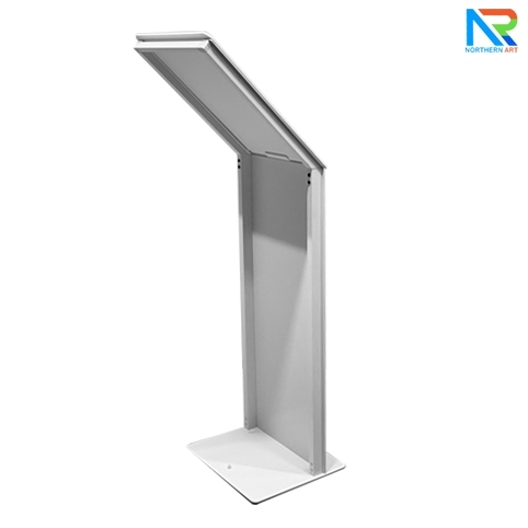 โปสเตอร์สแตนด์ ตั้งพื้น A3 สีขาว รุ่นโชว์รูมรถยนต์ สอดงานพิมพ์ด้านบน เปลี่ยนงานพิมพ์ง่าย ฐานมั่นคงแข็งแรง