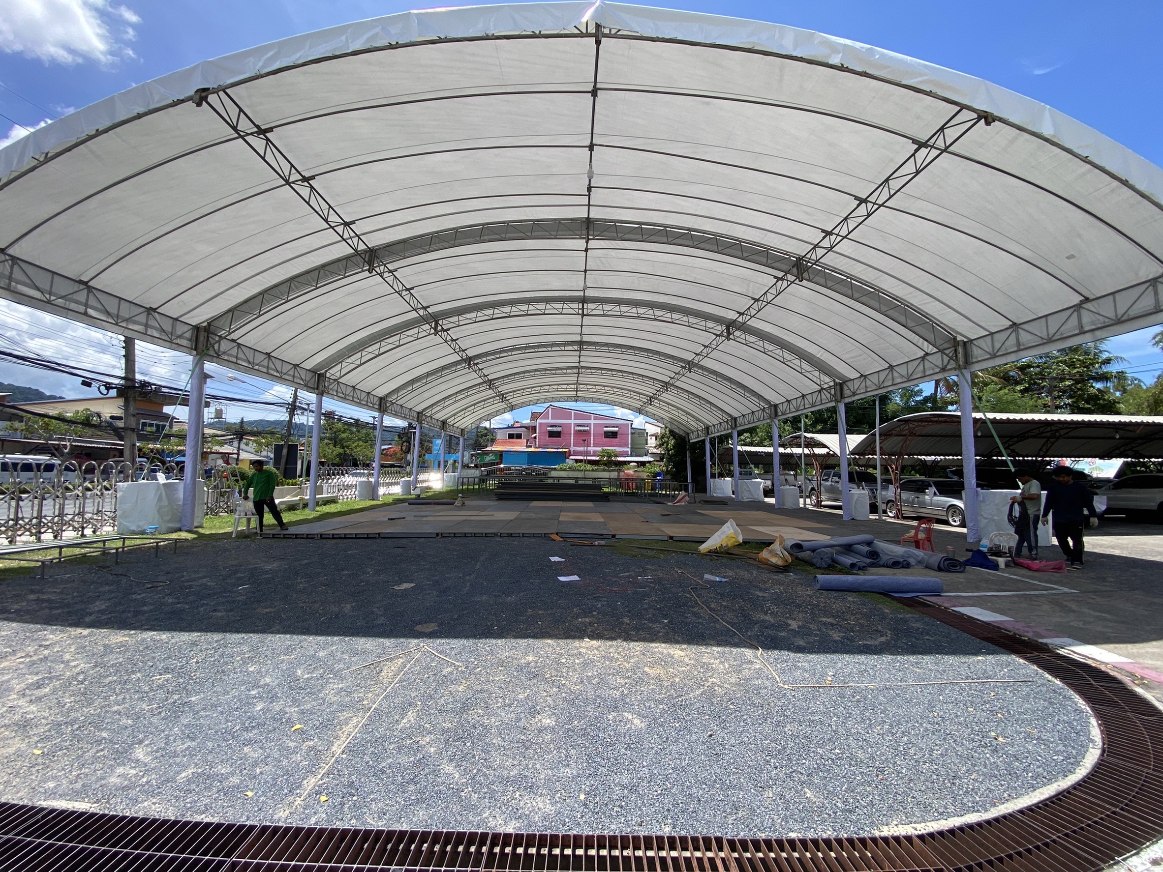 เต็นท์โดมขนาดใหญ่ กว้าง 18 เมตร เหมาะสำหรับงานแสดงสินค้า งานพิธีใหญ่ๆ หรืองานทั่วไป