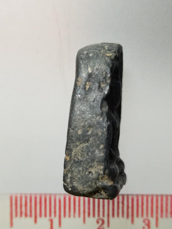 D212 พระซุ้มกอดำ