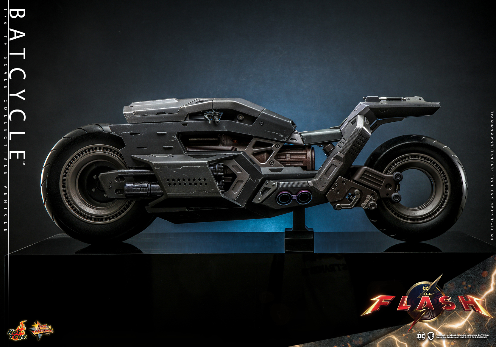 Hot Toys MMS704 1/6 The Flash - Batcycle