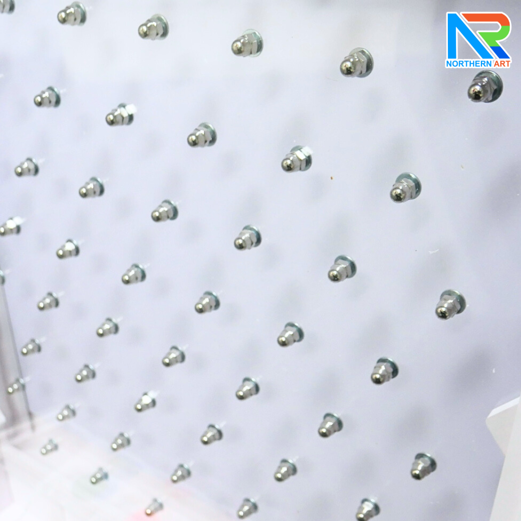 เกมส์หย่อนเหรียญตั้งโต๊ะ ขนาด (W)50 X (D)20 X (H)75 cm. พร้อมเหรียญพลาสติกคละสี 10 เหรียญ