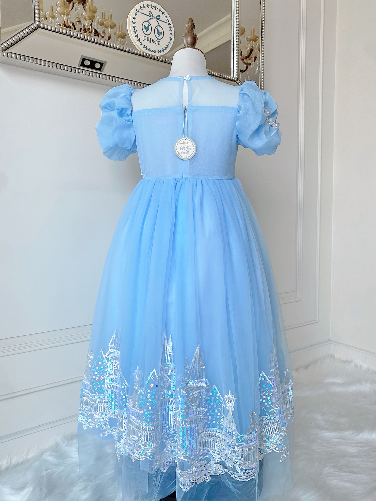 ชุดเจ้าหญิงซินเดอเรลล่า แขนตุ๊กตา ปักลายปราสาทเจ้าหญิงสุดหรูใส่ออกงานได้เลย