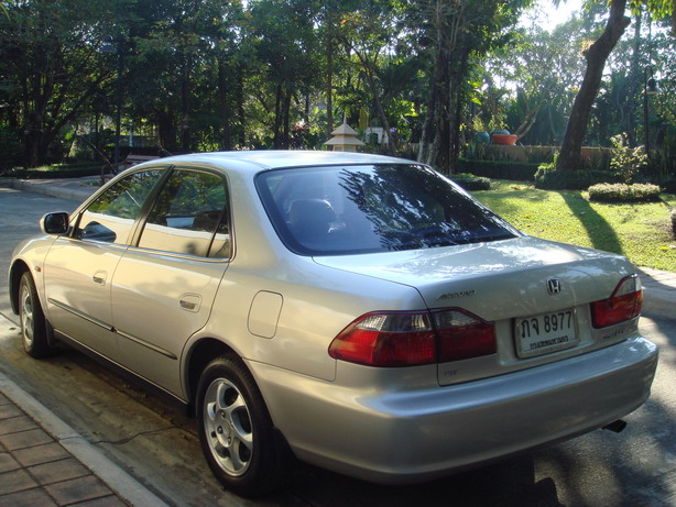 กันชนหลัง Honda Accord 1998/1999/2000/2001/2002 (G6)(งูเห่า) - BangplusOnline