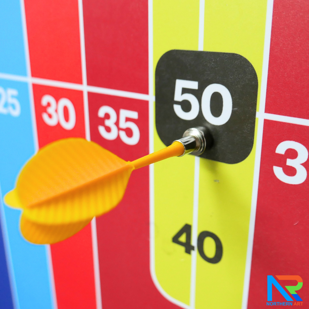 เกมส์ปาเป้าแม่เหล็ก ขนาด (W)71 x (D)51 x (H)183 cm. พร้อมลูกดอกแม่เหล็ก 10 อัน