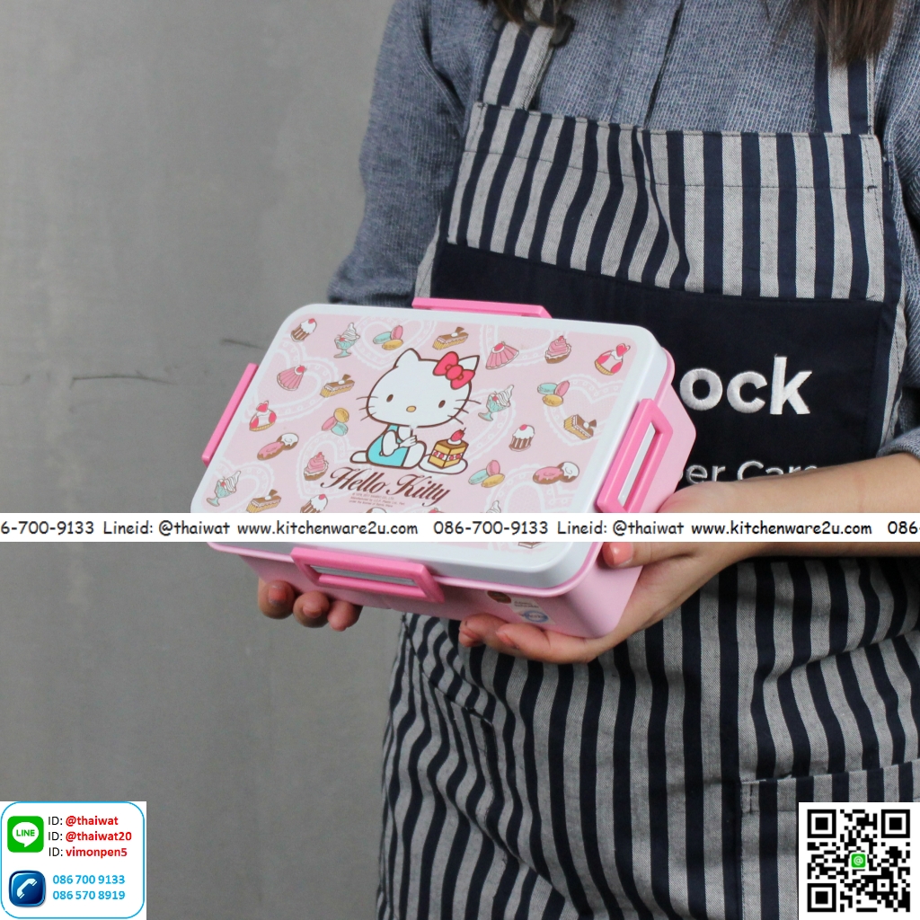 P10455 กล่องข้าวแบ่ง 2 ช่อง+ช้อน ล๊อคได้ ขายดี ลายคิตตี้ (14.5*22.2*6.7 cm) เกรดเอ สีสวย ลิขสิทธิ์ถูกต้อง No.9197 (ราคาส่งต่อ 12 ชุด:100 บต่อชุด)