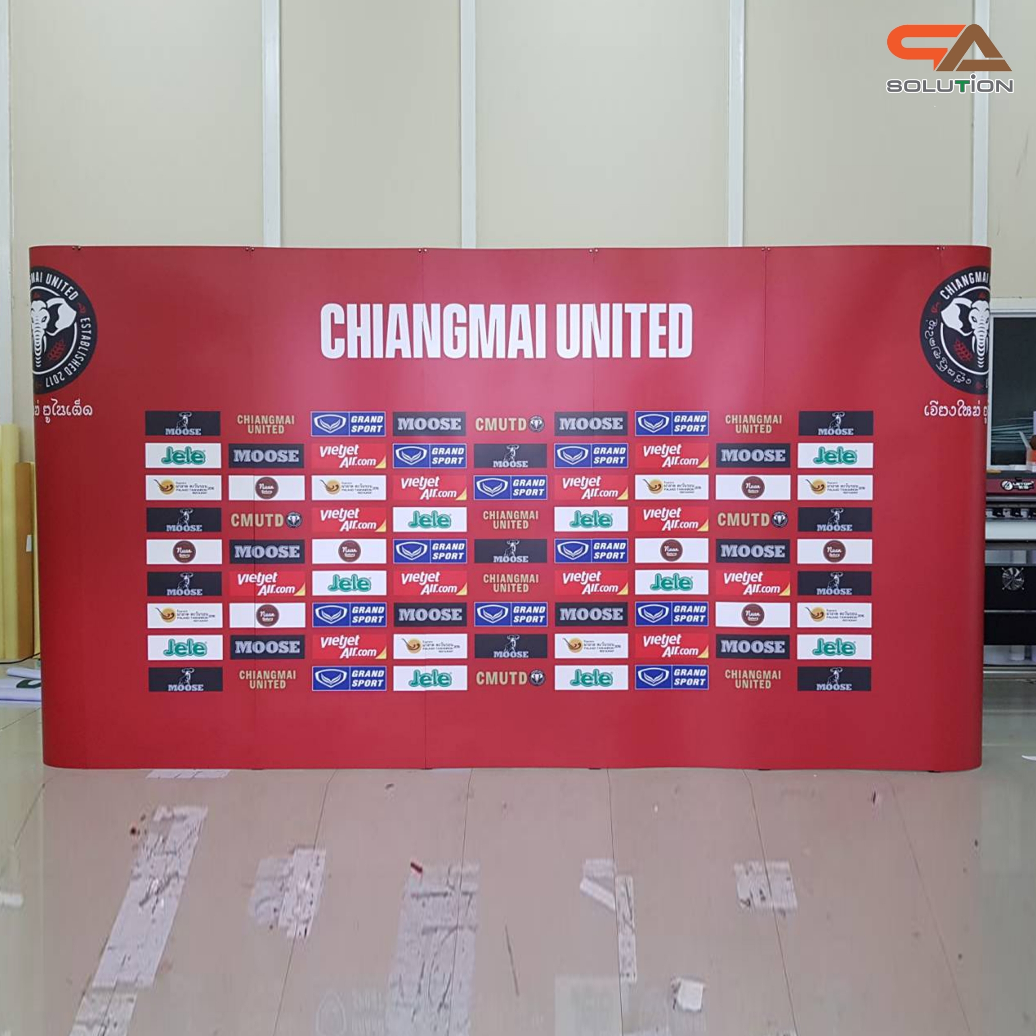 BACK DROP ฉากแบคดรอป รุ่นมน แบบตรง โครงอะลูมิเนียม ถอดประกอบได้ พร้อมงานพิมพ์ + โคมไฟ2ชุด พร้อมกระเป๋าล้อลาก 1 ใบ