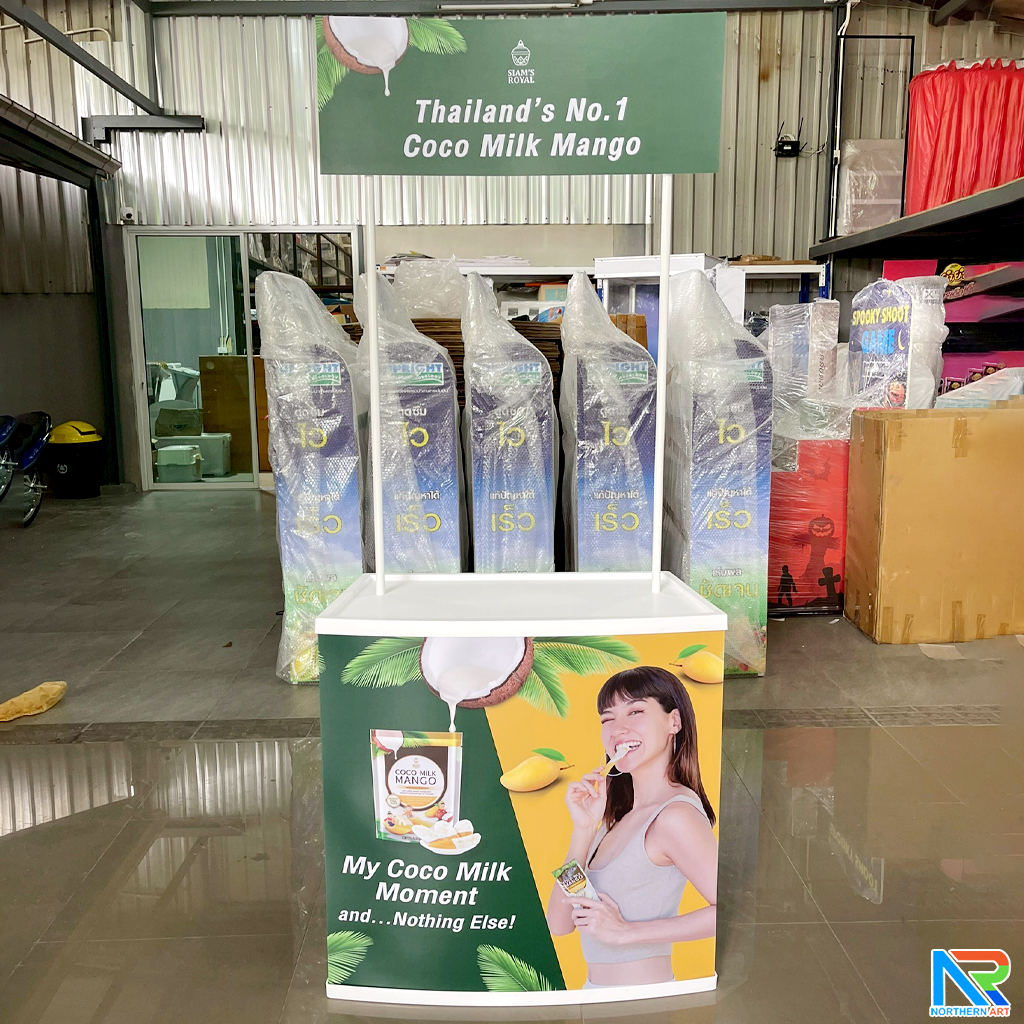 SALE ! โต๊ะชงชิม บูขชงชิม ขนาด (W)80.5 x (D)39 x (H)196.5 cm. โครงพลาสติกABS สีขาว พร้อมชั้นวางของ ถอดประกอบได้ แถมกระเป๋า 1 ใบ