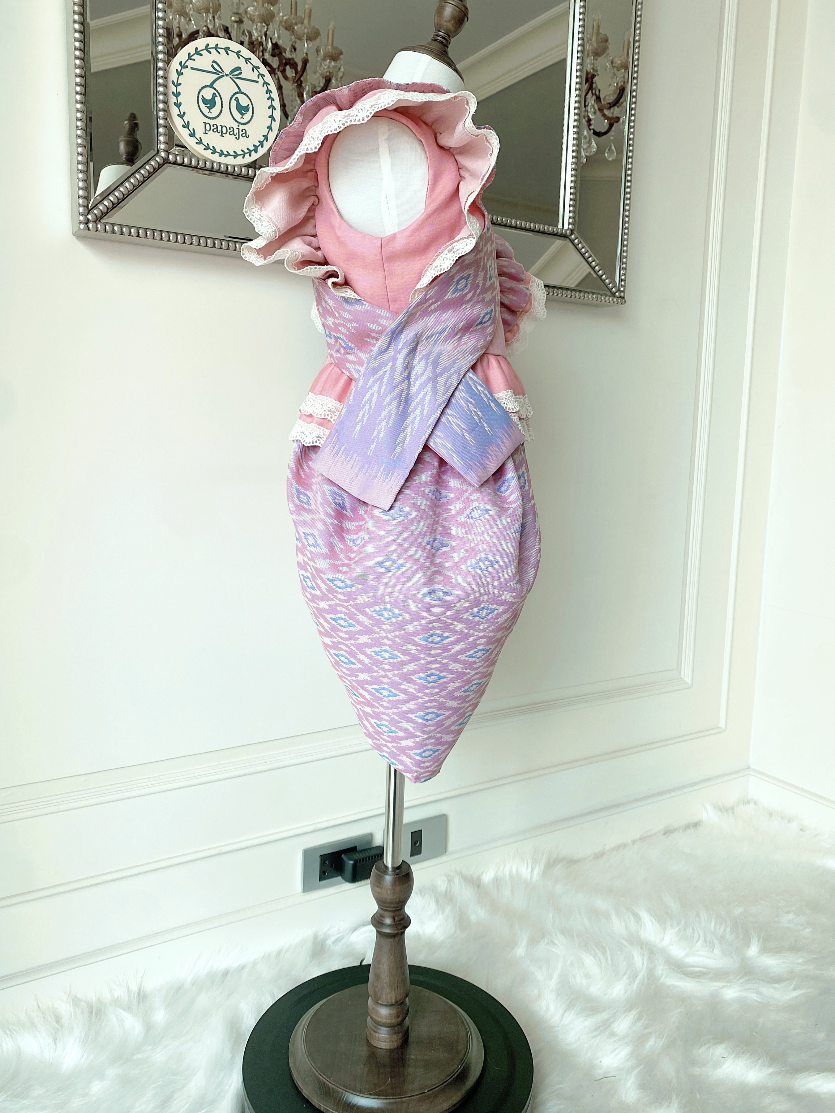 (เซต 4 ชิ้น) ชุดไทยแบรนด์ Chabafah รุ่น "ศิรินภา" สีชมพูหวาน