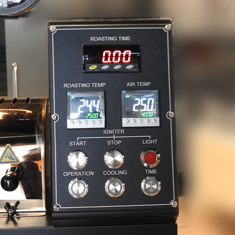 เครื่องคั่วกาแฟ 1 กิโลกรัม แก๊ส มีระบบเชื่อมต่อคอมพิวเตอร์เพื่อควบคุมการคั่ว