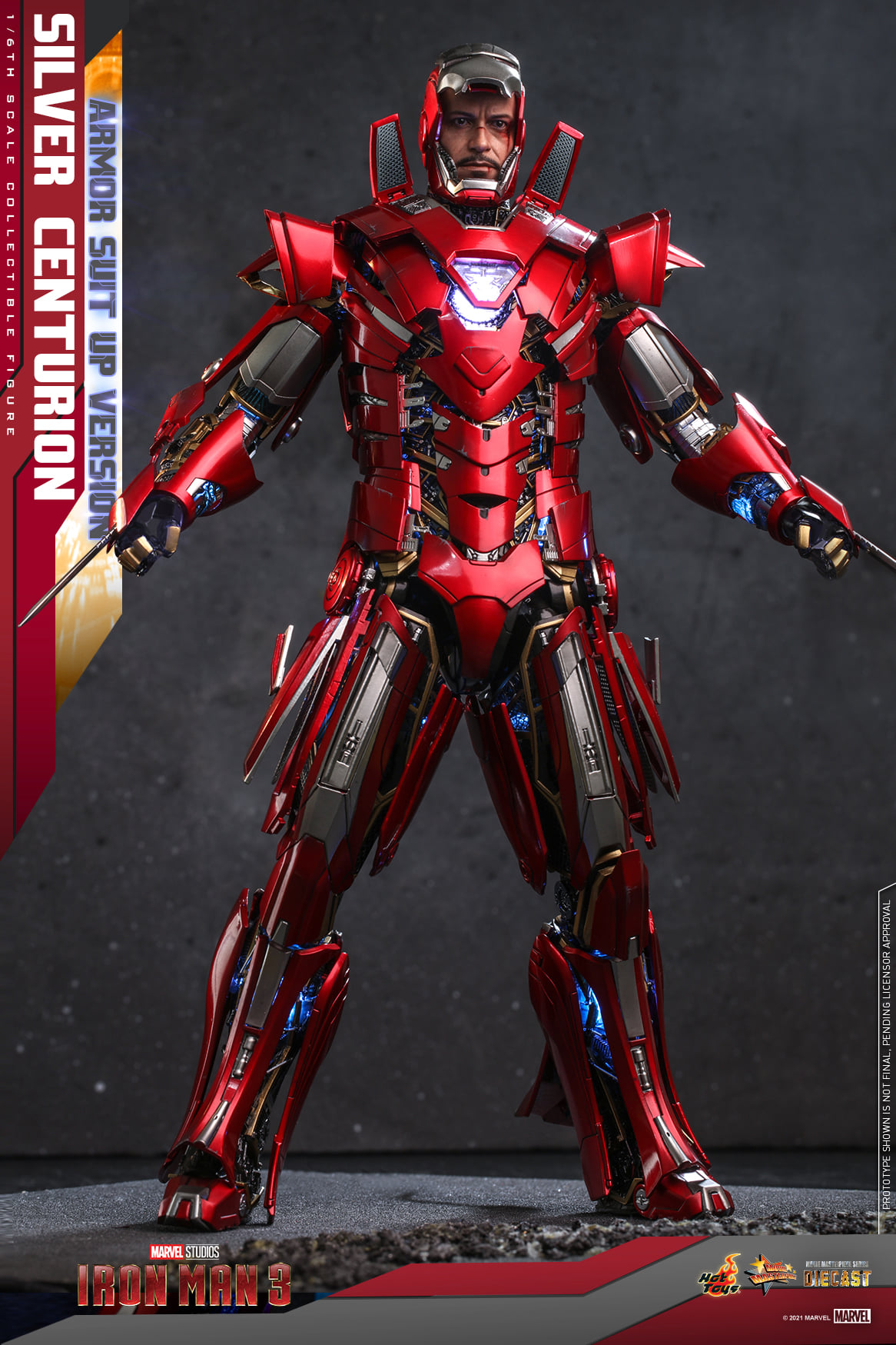 Hot Toys MMS618D43 1/6 Iron Man 3 - Silver Centurion (Armor Suit Up Version)